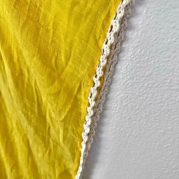 FREE PEOPLE | Yellow Cream Sundial Gauze Crochet Kimono Wrap Topper | One Size - Picture 8 of 10